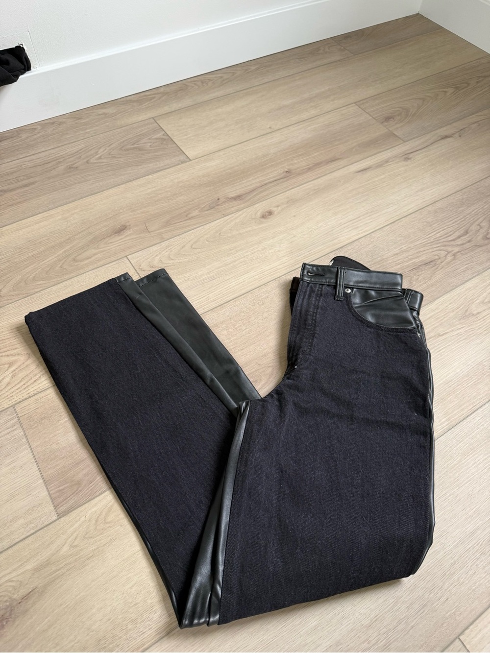 Abercrombie & Fitch Black Straight Jeans with Leather Back